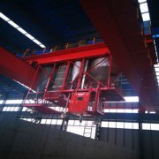 悬挑式龙门吊在受限空间